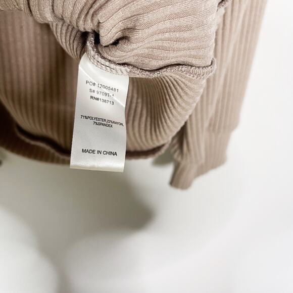 Doe & Rae Womens Small S Brown Ribbed Long Sleeve Lace Up Back Top Cozy Soft - Picture 7 of 8